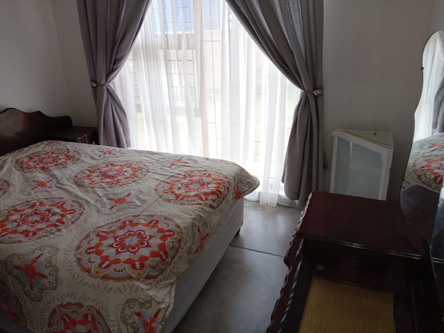 To Let 1 Bedroom Property for Rent in Heiderand Western Cape